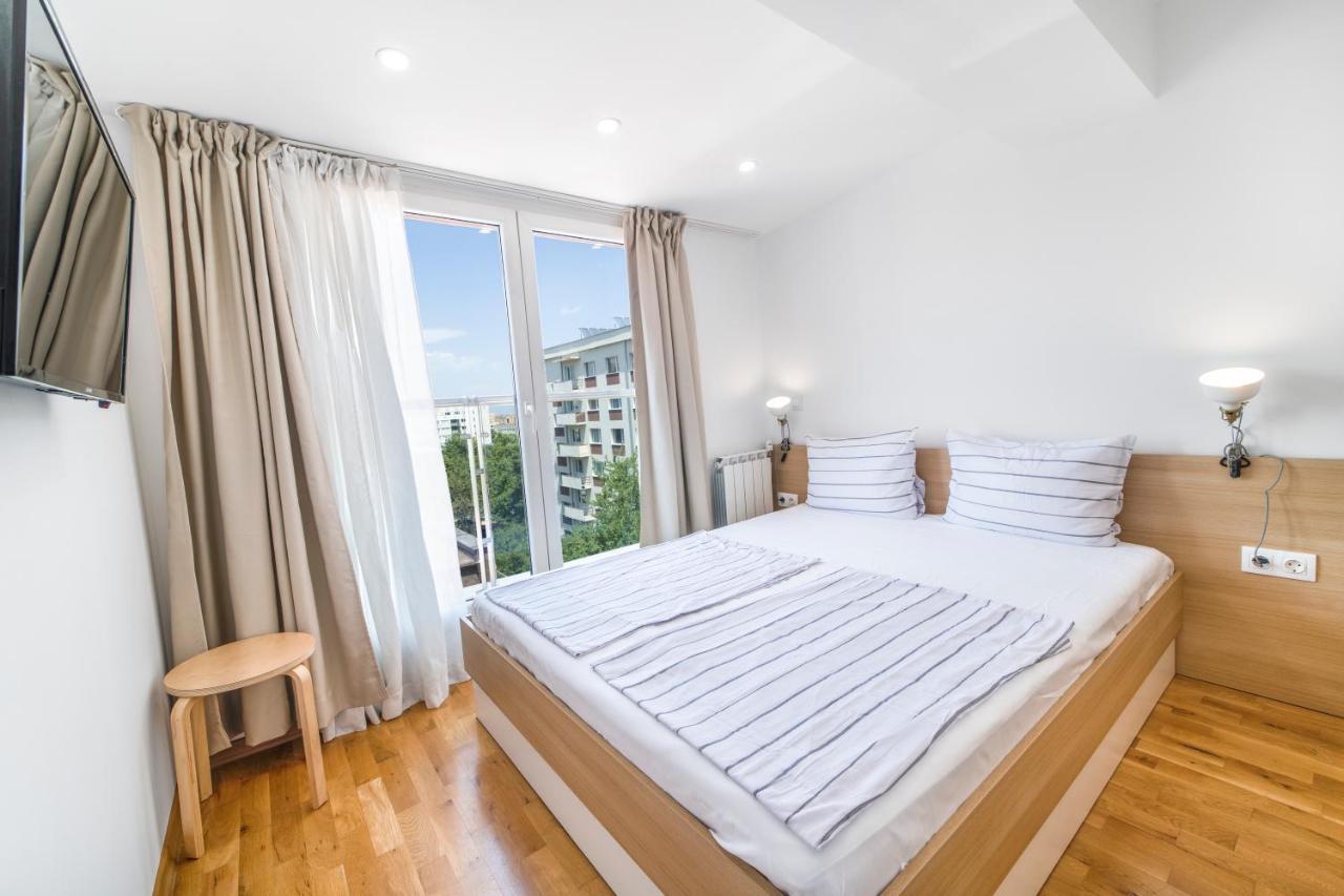 Exclusive Apartment Studentski Grad Sofia Bagian luar foto