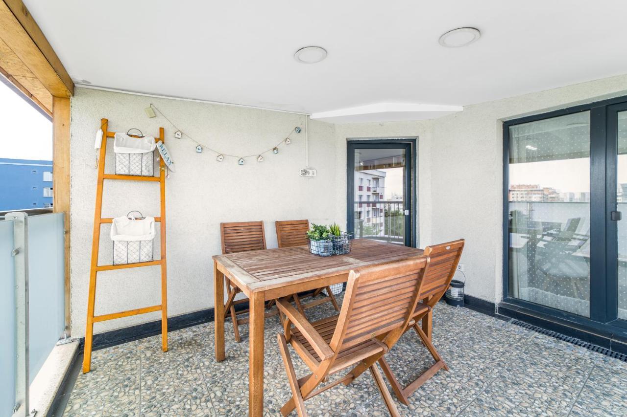 Exclusive Apartment Studentski Grad Sofia Bagian luar foto