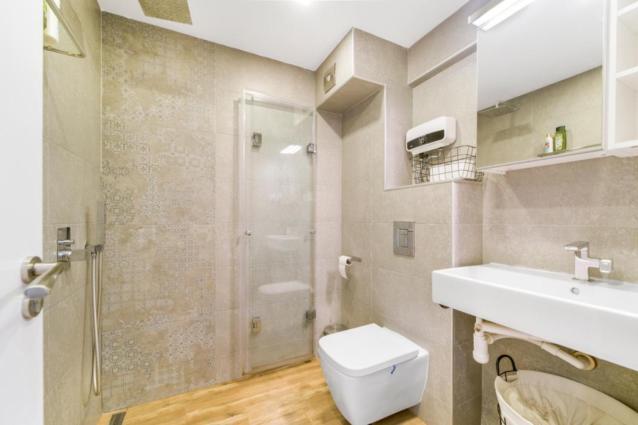 Exclusive Apartment Studentski Grad Sofia Bagian luar foto
